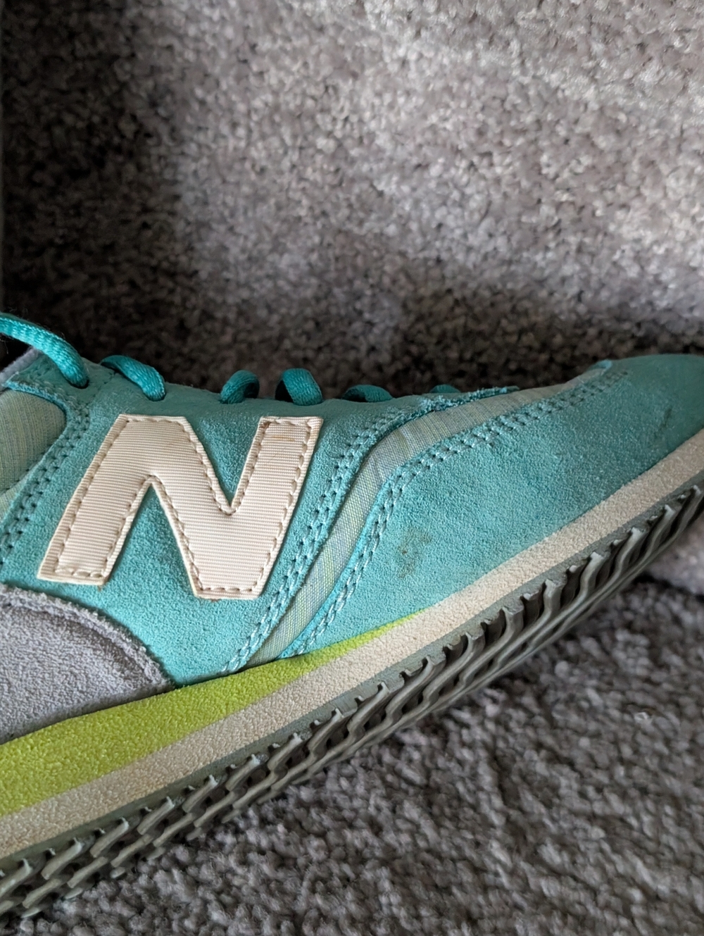 New Balance Teal & Gray Women's Sneakers with Lime Accent - Picture 7 of 7